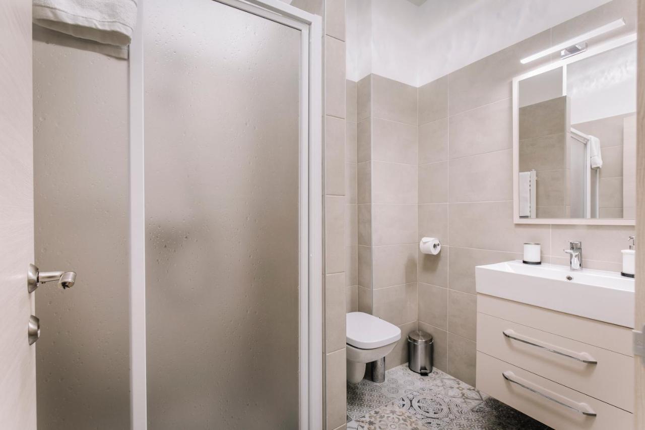 Soho Apartmanhaz Γκιόρ Εξωτερικό φωτογραφία