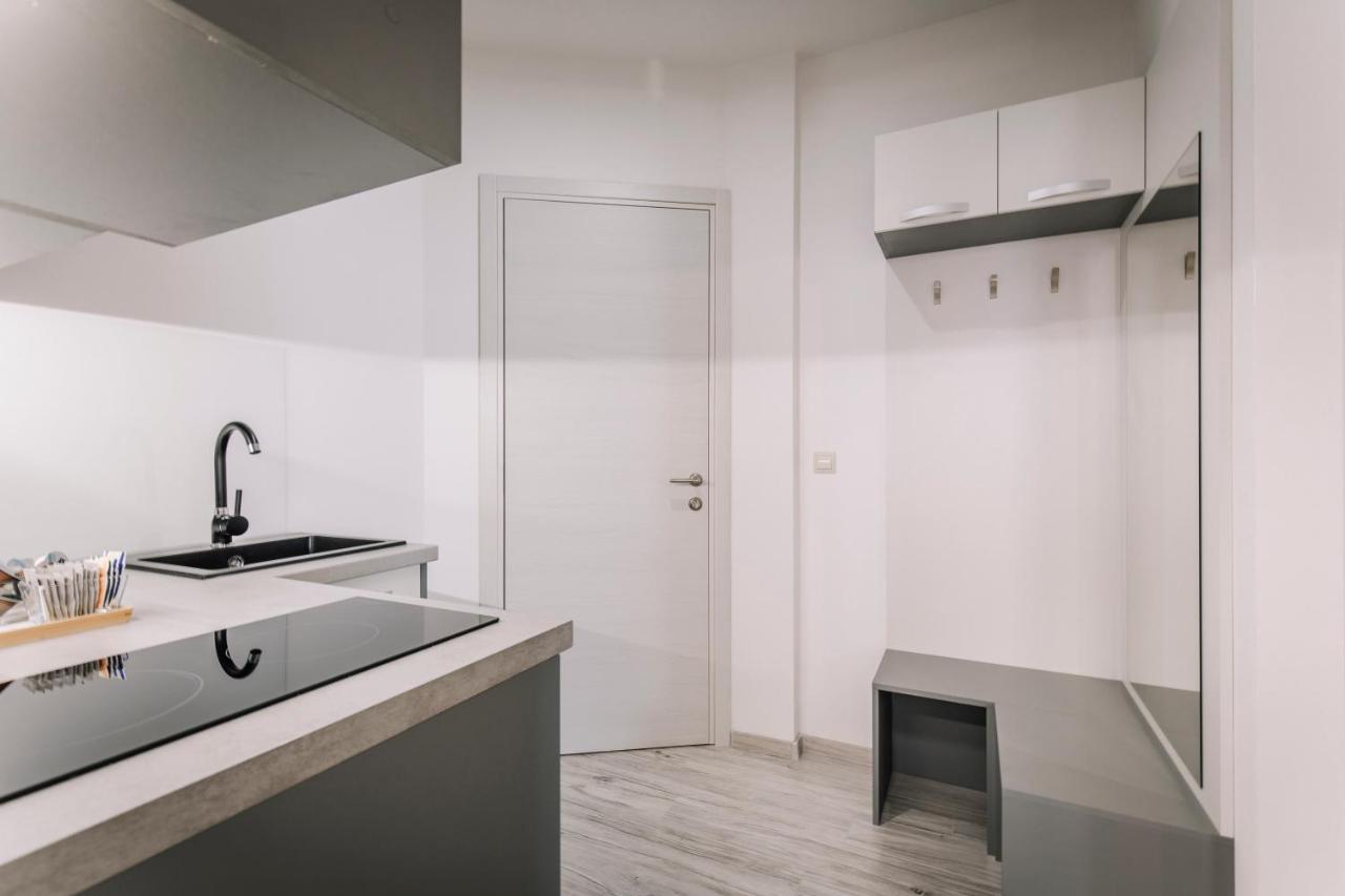 Soho Apartmanhaz Γκιόρ Εξωτερικό φωτογραφία