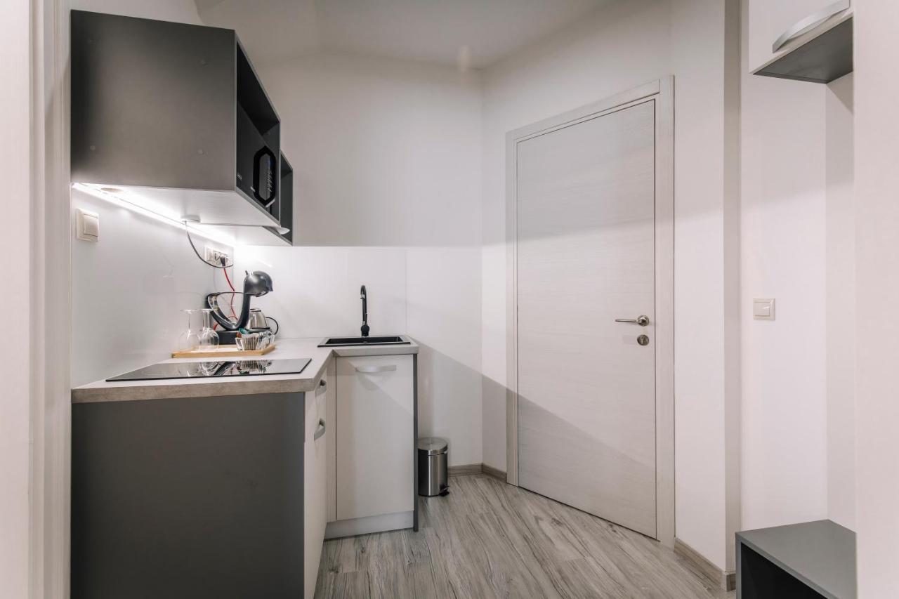 Soho Apartmanhaz Γκιόρ Εξωτερικό φωτογραφία